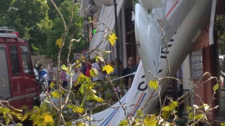 Πρώτη Σερρών: Σε σπίτι έπεσε το μονοκινητήριο αεροσκάφος – Οι πρώτες εικόνες – ΦΩΤΟ – ΒΙΝΤΕΟ