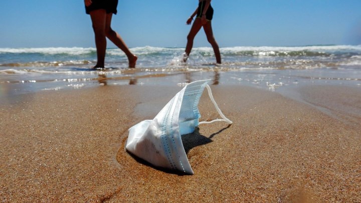 Ποια χώρα δίνει σε εργαζόμενους 907 ευρώ για… άδεια πανδημίας