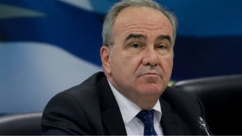 Παπαθανάσης: Ενδεχόμενο νέων περιορισμών σε μπαρ και εστιατόρια