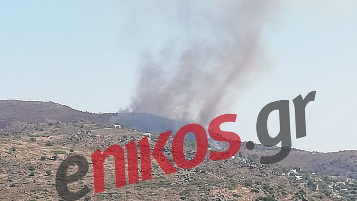 Φωτιά στην Αίγινα: Στις φλόγες δασική έκταση – ΦΩΤΟ αναγνώστη