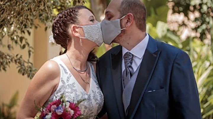 Κορονοϊός – Ρόδος: Θετικός δημοτικός υπάλληλος που ήταν καλεσμένος στο γάμο στη Θεσσαλονίκη