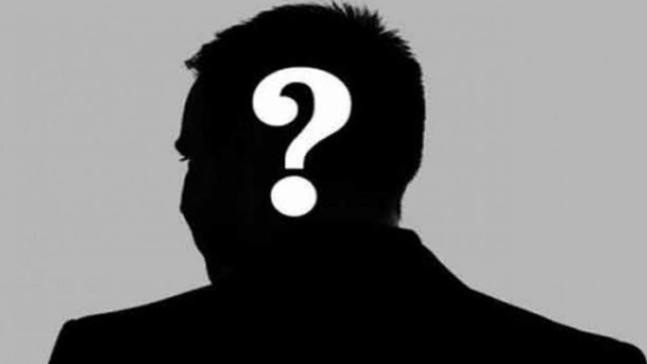 Χειροπέδες σε γνωστό τραγουδιστή – Τι συνέβη