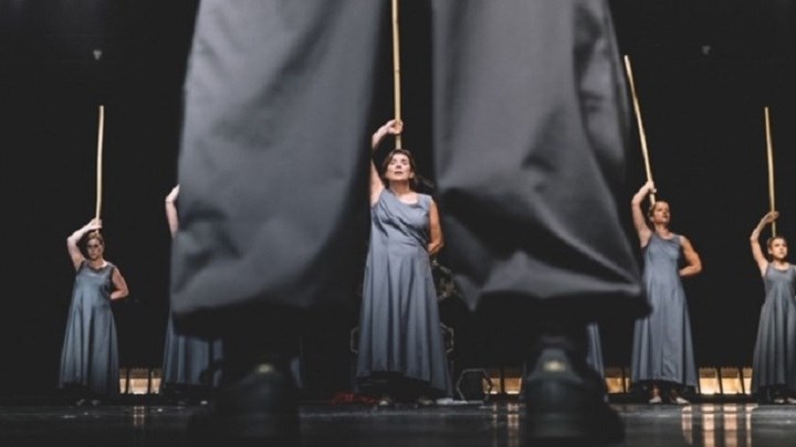 Αποκλειστικά κλικ από τις «Τρωάδες» του ΚΘΒΕ με Εκάβη τη Γιώτα Φέστα