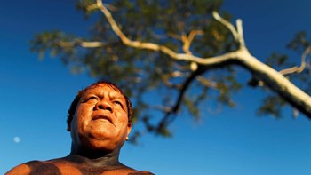 Αριτάνα Γιαουαλαπιτί: Πέθανε από κορονοϊό ένας από τους σημαντικότερους ιθαγενείς της Βραζιλίας
