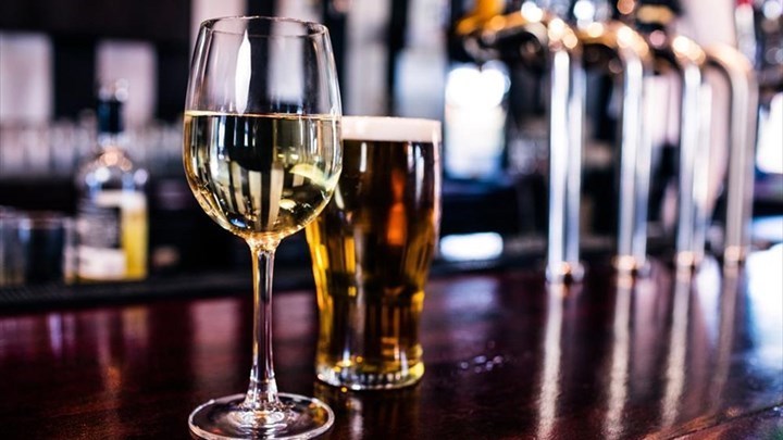 Κορονοϊός-Χανιά: Λουκέτο σε νυχτερινό μαγαζί για συνωστισμό και όρθιους πελάτες