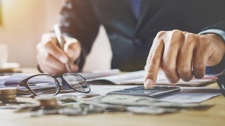 Προκαταβολή φόρου: Πότε και πώς θα ενημερωθούν οι επιχειρήσεις για τους μειωμένους συντελεστές