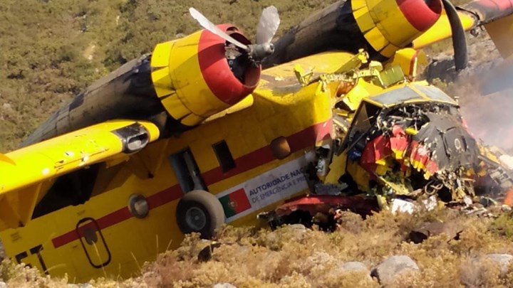 Πορτογαλία: Συνετρίβη Canadair στα σύνορα με την Ισπανία – Ένας νεκρός – ΦΩΤΟ – ΒΙΝΤΕΟ
