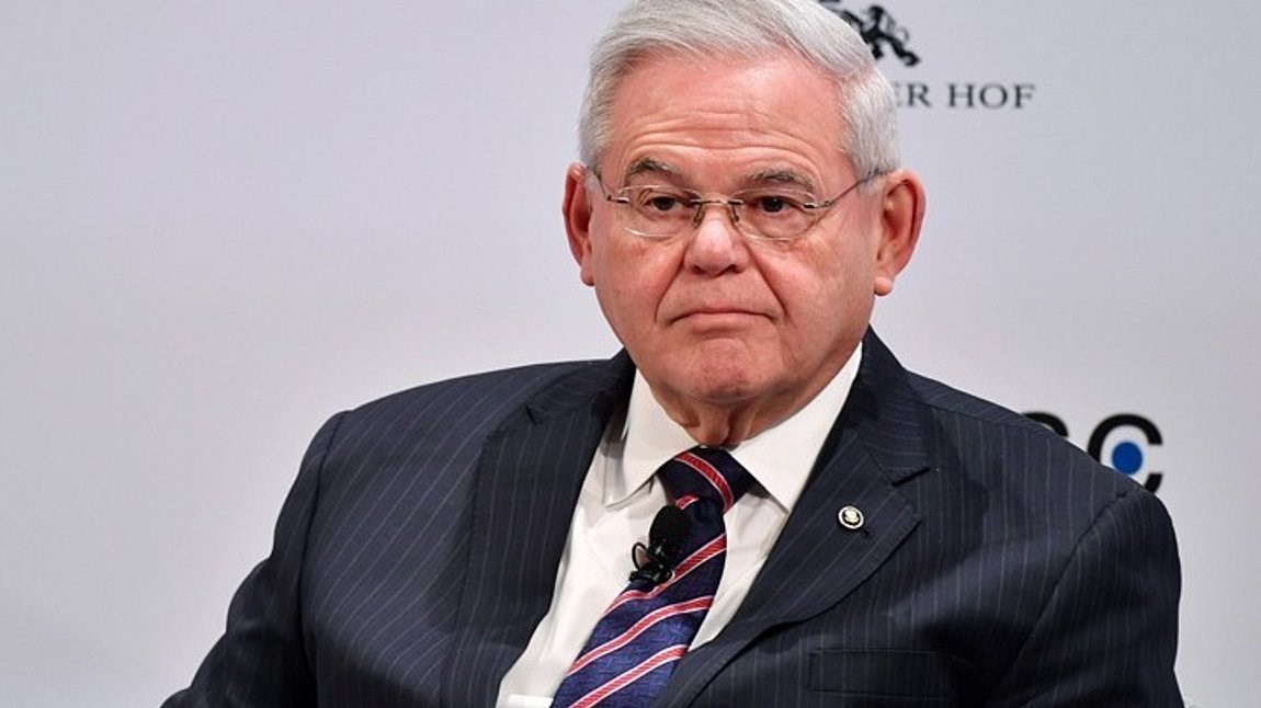 Μενέντεζ υπέρ Ελλάδας-Κύπρου: Να μιλήσουν ξεκάθαρα οι ΗΠΑ για την τουρκική παραβατικότητα