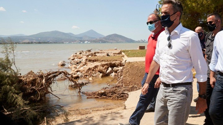 Εύβοια – Μητσοτάκης: Η Πολιτεία θα είναι δίπλα σε όσους έχασαν τις περιουσίες τους