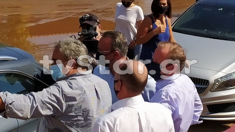 Εύβοια: Στις πληγείσες περιοχές Σταϊκούρας-Καραμανλής για την αποτίμηση των καταστροφών – ΦΩΤΟ – ΒΙΝΤΕΟ