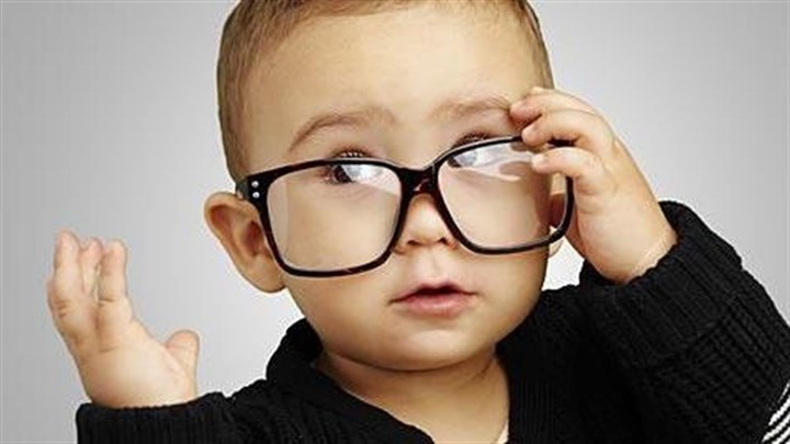 Ποιοι φακοί επαφής “φρενάρουν” τη μυωπία στα παιδιά