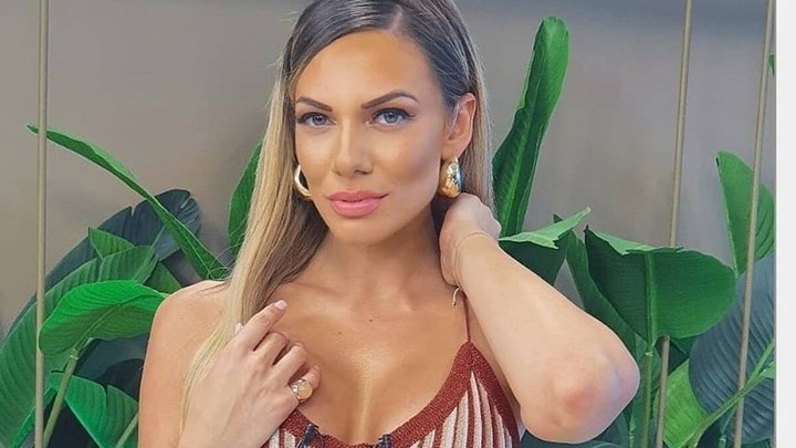 Ιωάννα Μαλέσκου: Ο σκύλος της έχει δικό του… Instagram – ΒΙΝΤΕΟ