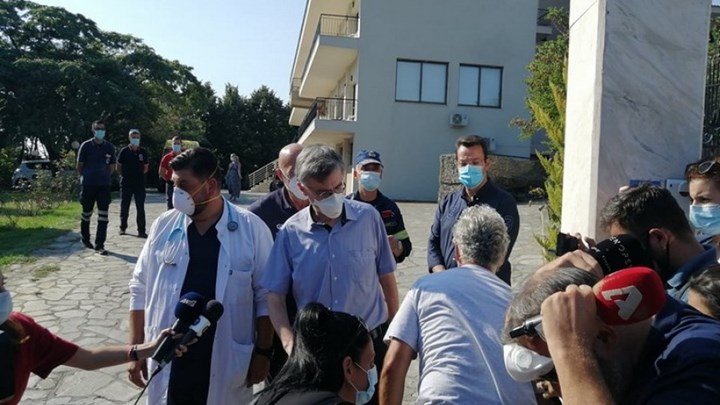 Τσιόδρας από το Ασβεστοχώρι: Τα κρούσματα ανέρχονται μέχρι στιγμής σε 36 – Έτσι μεταδόθηκε ο ιός – ΒΙΝΤΕΟ