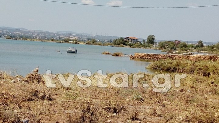 Εύβοια: Περισσότερα από 1.000 σπίτια έχουν καταστραφεί στην παραλία του Βασιλικού – ΦΩΤΟ