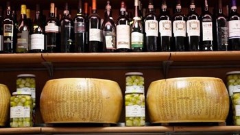 Αμερικανικοί δασμοί: Ποια ελληνικά προϊόντα εξαιρούνται από τη λίστα