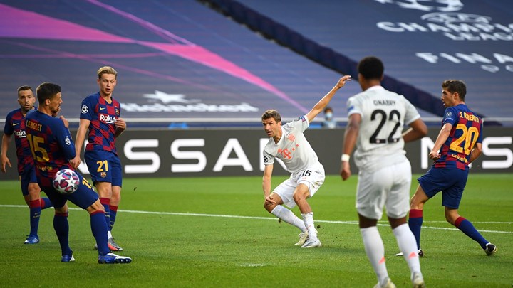 Μπαρτσελόνα – Μπάγερν Μονάχου: Όποιος προκρίνεται, σηκώνει το τρόπαιο