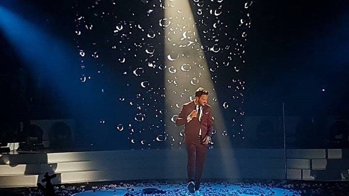 Νίκος Βέρτης: Μια διαφορετική βραδιά με μάσκες και αντισηπτικά – Τι ζήτησε από τους θαμώνες – ΒΙΝΤΕΟ