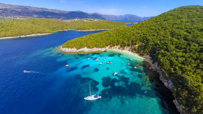 Τραγωδία στα Σύβοτα: Πνίγηκε 21χρονος στη δημοφιλή παραλία “Πισίνα”