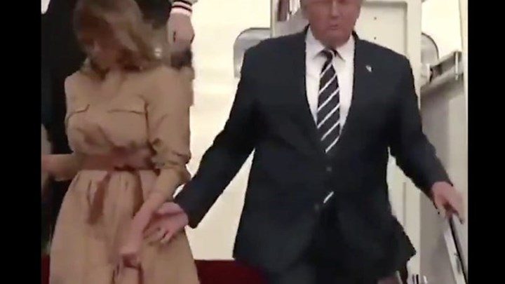 Νέο… άκυρο από τη Μελάνια στον Τραμπ: Αρνήθηκε ξανά να του δώσει το χέρι της – ΒΙΝΤΕΟ
