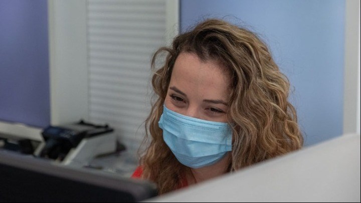 Κορονοϊός: Τι προβλέπει η νέα ΠΝΠ για την εξ αποστάσεως εργασία