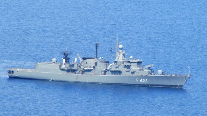 Συνομιλία Παναγιωτόπουλου με τον κυβερνήτη της φρεγάτας Λήμνος: Είσαι μάγκας