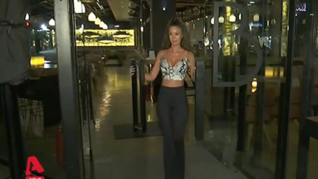 Κορονοϊός: Έκλεισαν τα μεσάνυχτα τα μαγαζιά στην Αθήνα – ΒΙΝΤΕΟ