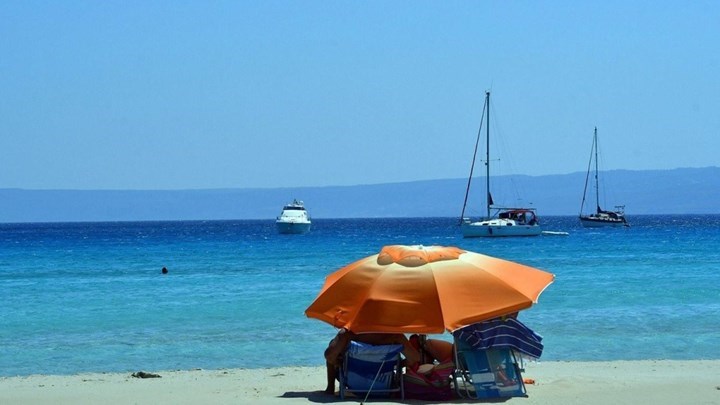 ΟΑΕΔ: Ενεργοποιήθηκαν 45.715 επιταγές κοινωνικού τουρισμού από 1η Αυγούστου