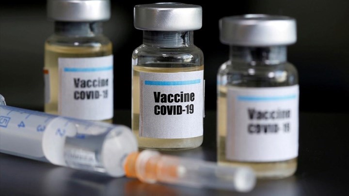 Κορονοϊός – Εμβόλιο: Σε ισχύ η σύμβαση της Κομισιόν με την AstraZeneca – Τι προβλέπει