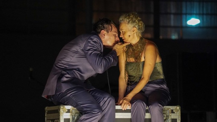 Ο «Οιδίποδας»… έκλεψε την παράσταση στο «τραυματισμένο» θεατρικό καλοκαίρι