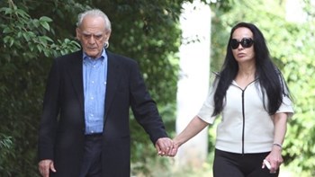 Βίκυ Σταμάτη για Άκη Τσοχατζόπουλο: Πήρε εξιτήριο από το νοσοκομείο