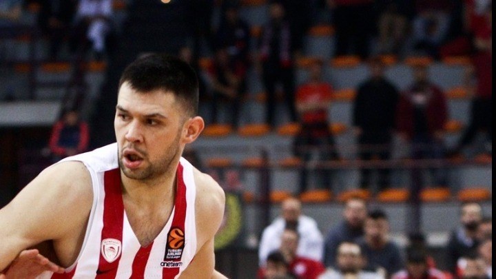 Ολυμπιακός: Αρνητικός σε δύο τεστ κορονοϊού ο Παπανικολάου