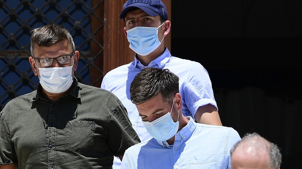 Μαγκουάιρ: Τα βράδια στη Μύκονο με 70.000 ευρώ σε αστακούς και σαμπάνιες – Τι έγινε στο πάρτι σε βίλα