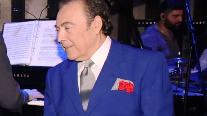 Τόλης Βοσκόπουλος: Οι στίχοι που τον “λύγισαν” – Διέκοψε την ηχογράφηση πάνω από δέκα φορές