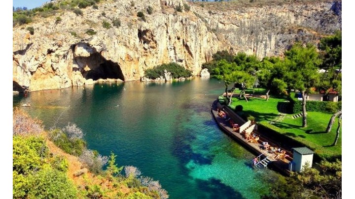 Κορονοϊός: Κλειστή για δύο ημέρες η Λίμνη Βουλιαγμένης λόγω κρούσματος