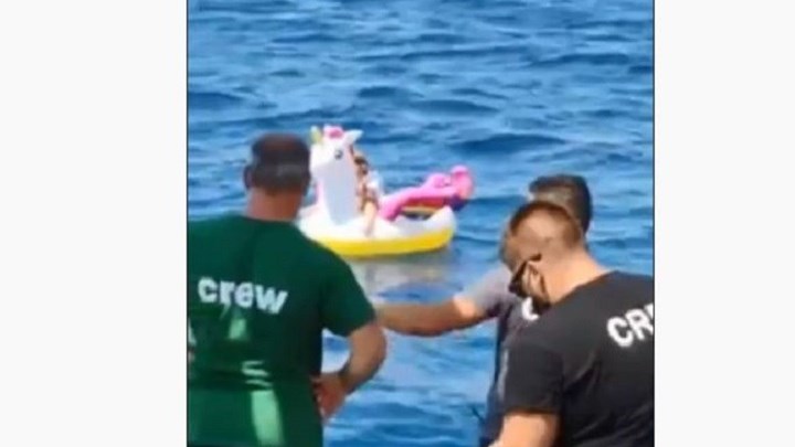 Αντίρριο: Ferry boat διέσωσε 3χρονο παιδί που είχε παρασυρθεί από τα ρεύματα- ΒΙΝΤΕΟ