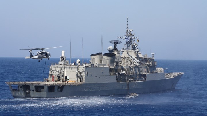 Ο Στόλος και τα μαχητικά οργώνουν την ελληνική υφαλοκρηπίδα – ΦΩΤΟ – ΒΙΝΤΕΟ