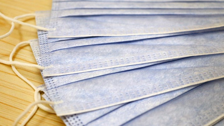 Κορονοϊός: Οι μάσκες σώζουν ζωές – Τι αναφέρει ο διευθυντής του Εθνικού Ινστιτούτου Υγείας των ΗΠΑ