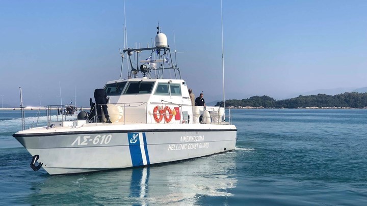 Θρίλερ με το σκάφος που χάθηκε στην Κεφαλονιά – Εντοπίστηκε στη Λευκάδα χωρίς τους επιβαίνοντες