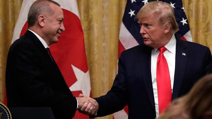 Νυχτερινή επικοινωνία Τραμπ-Ερντογάν