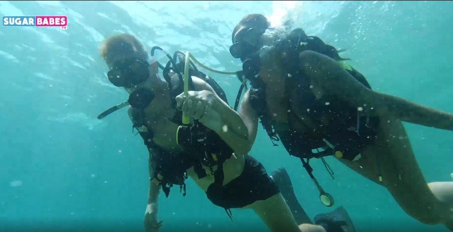 Ελληνικό δαιμόνιο: Έρχεται η πρώτη υποβρύχια ταινία πορνό – ΦΩΤΟ