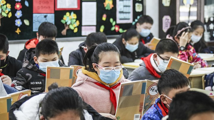 Κίνα: “Εισαγόμενα” τα εννέα νέα κρούσματα κορονοϊού – Ανοίγουν τα σχολεία στη Γουχάν έπειτα από επτά μήνες
