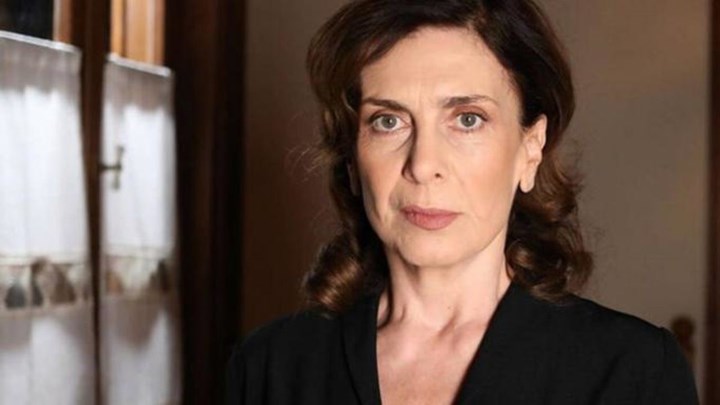 Άγριες Μέλισσες spoiler: Η Μυρσίνη φαρμακώνει την Ελένη μέσα στη φυλακή