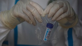 Κορονοϊός: Ξεπέρασαν τα 10.000 τα συνολικά κρούσματα στη χώρα