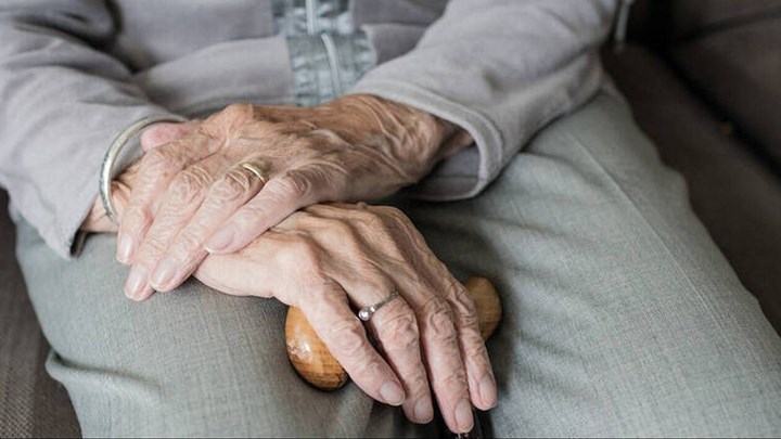 Σε καραντίνα γηροκομείο στο Μοσχάτο – Εργαζόμενη βρέθηκε θετική στον κορονοϊό