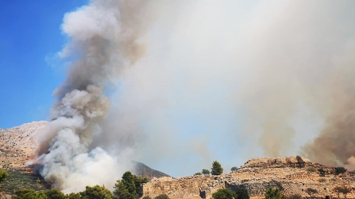 Μυκήνες: H πρώτη εκτίμηση για τη φωτιά στον αρχαιολογικό χώρο – Ποια τμήματα επλήγησαν – ΦΩΤΟ
