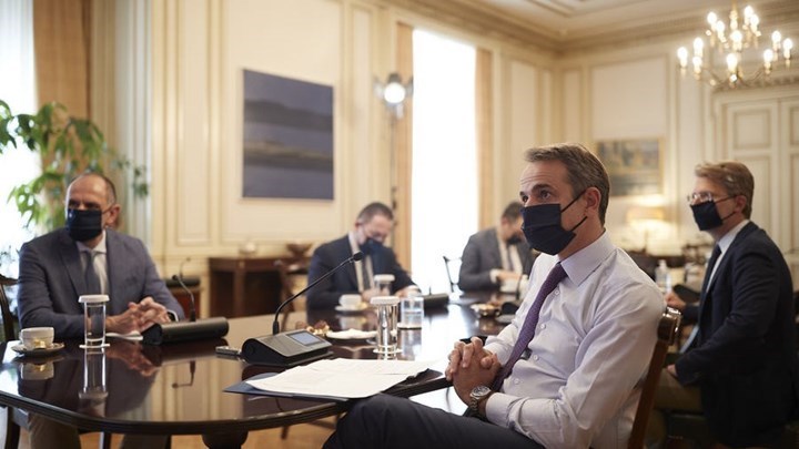 Συνεδριάζει μέσω τηλεδιάσκεψης το Υπουργικό Συμβούλιο – Τι θα συζητηθεί