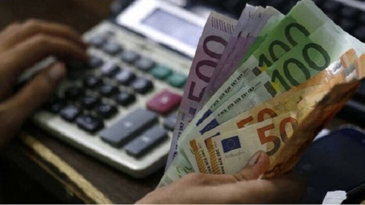 Δείτε εάν δικαιούστε μείωση προκαταβολής φόρου – Το email της ΑΑΔΕ