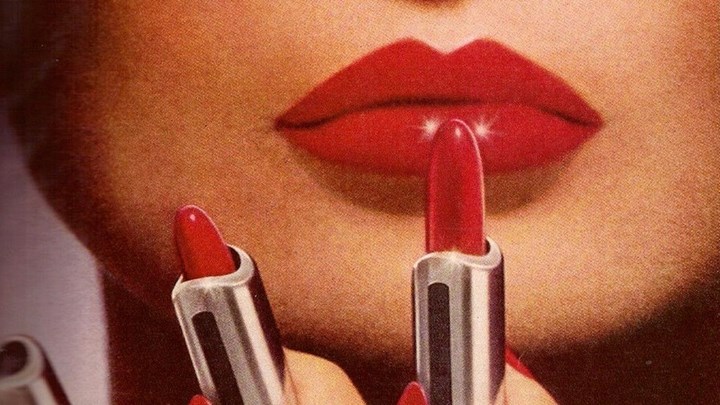 Η ιστορία πίσω από το κόκκινο κραγιόν: Από την Κλεοπάτρα, στην Κοκό Σανέλ και την Τέιλορ Σουίφτ