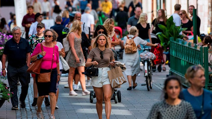 Κορονοϊός: Η Σουηδία κάνει και πάλι τη διαφορά και λέει “όχι” στις υποχρεωτικές μάσκες