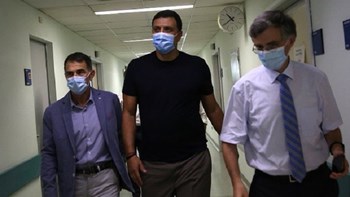 Βασίλης Κικίλιας: Τραγικό συμβάν η επίθεση στη νοσηλεύτρια, χαιρόμαστε πολύ που είναι καλά